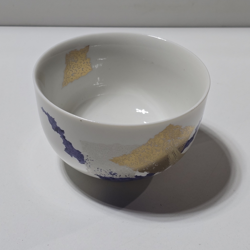 Tea Kettle And Tea Cups - Picture 10 of 14